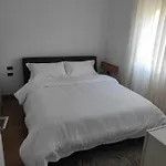 Odris Apartment Myslym Shyri